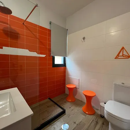 - Madeira كانيسال