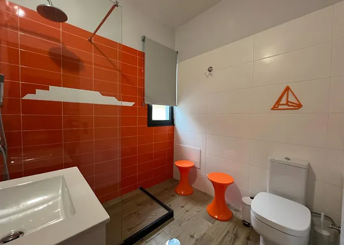 - Madeira Canical (Madeira)